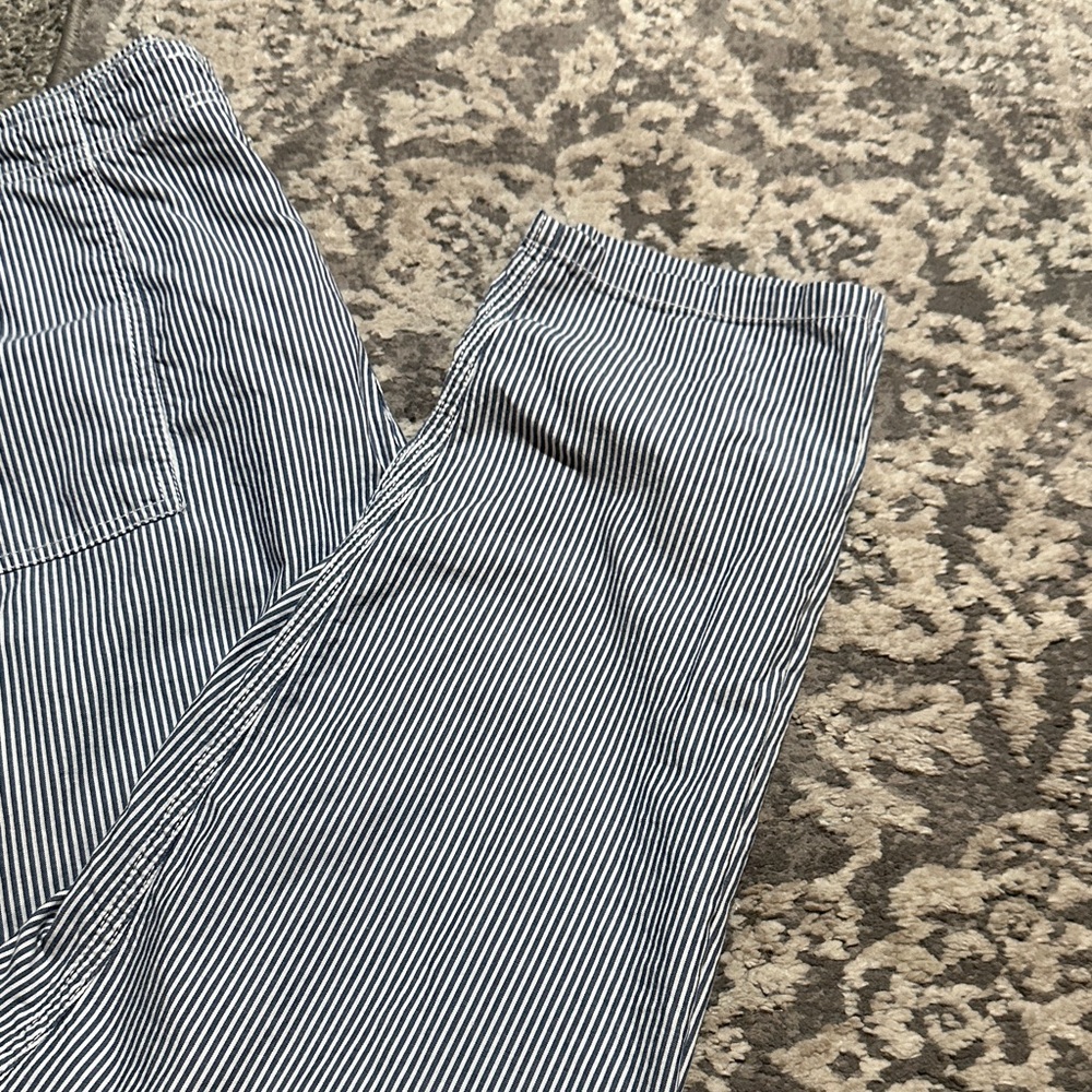 💙Striped Liz Claiborne Pants💙 - Picture 3 of 8